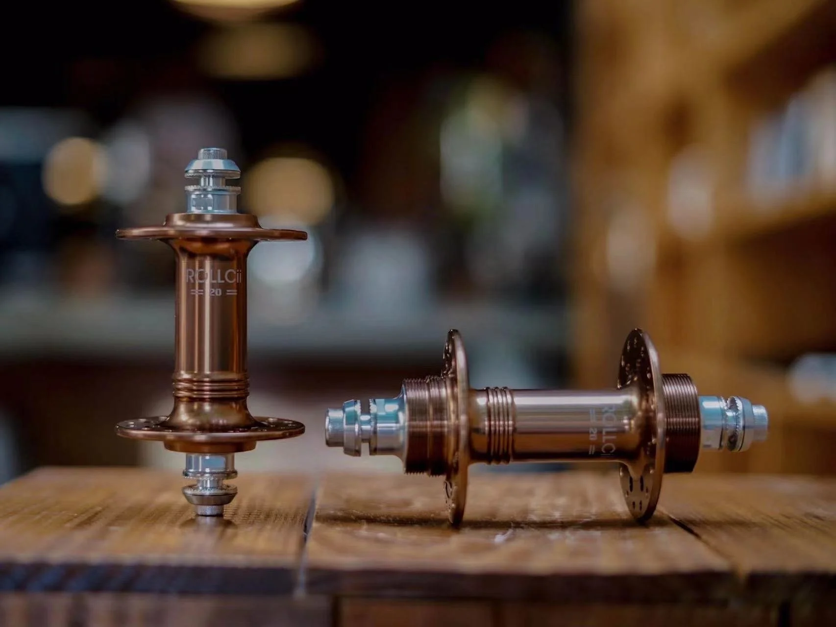 ROLLCii RC20 TRACK FRONT HUB